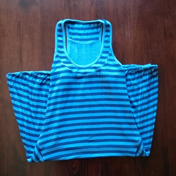 Athleta Reversible Dress - Picture 2 of 7